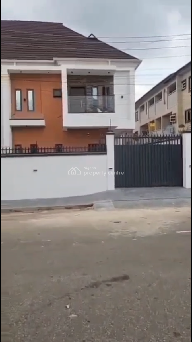 Exquisitely Built 4 Bedroom Semi-detached Duplex + Bq, Magodo Phase 1, Gra Phase 1, Magodo, Lagos, Semi-detached Duplex for Sale