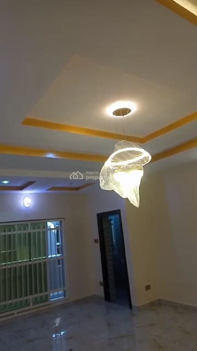 Decent 3 Bedroom Apartment in a Secured and Serene Estate, Cyber Ville Estate, Ikate, Lekki, Lagos, Flat / Apartment for Rent