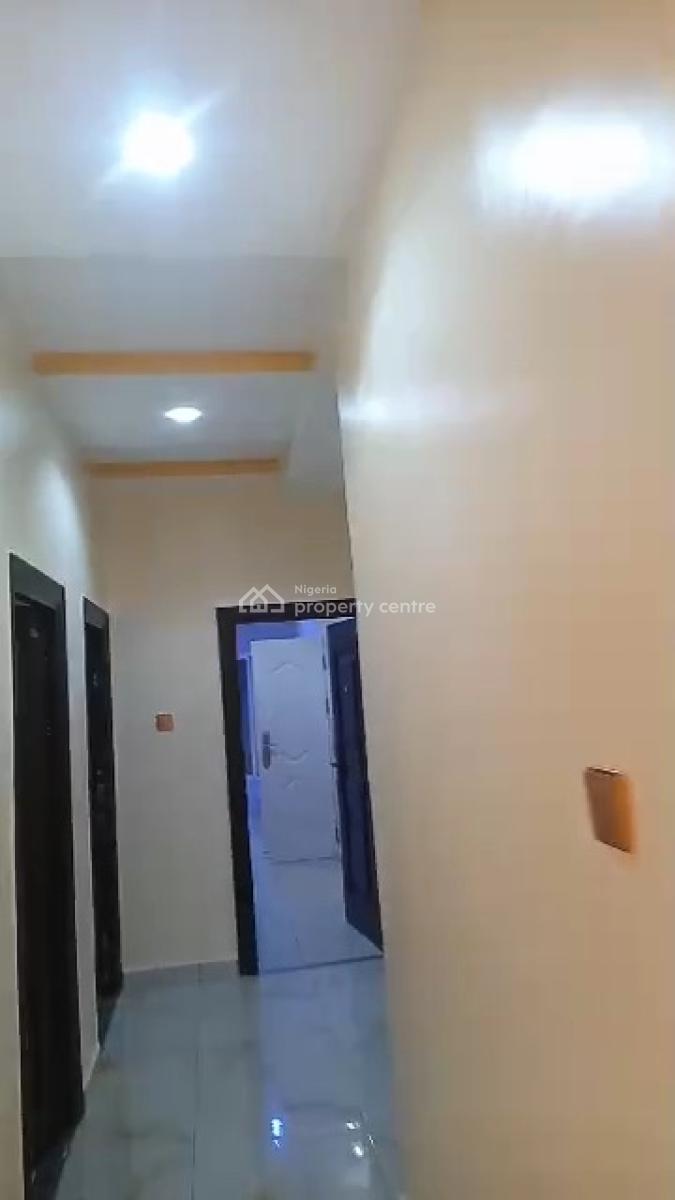 Decent 3 Bedroom Apartment in a Secured and Serene Estate, Cyber Ville Estate, Ikate, Lekki, Lagos, Flat / Apartment for Rent