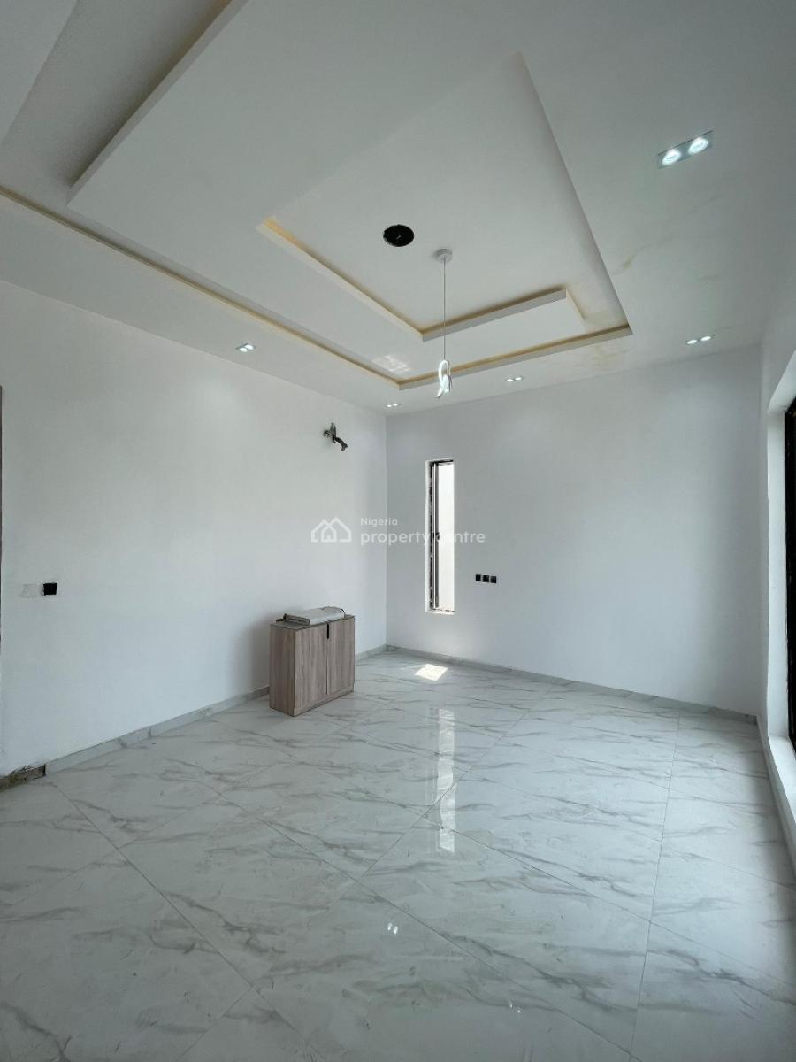 Exclusive 4 Bedroom Detached Duplex with Pool & Fitted Kitcheh, Perfect for Families and Investors Seeking Security, Chevron, Lekki, Lekki, Lagos, Detached Duplex for Sale