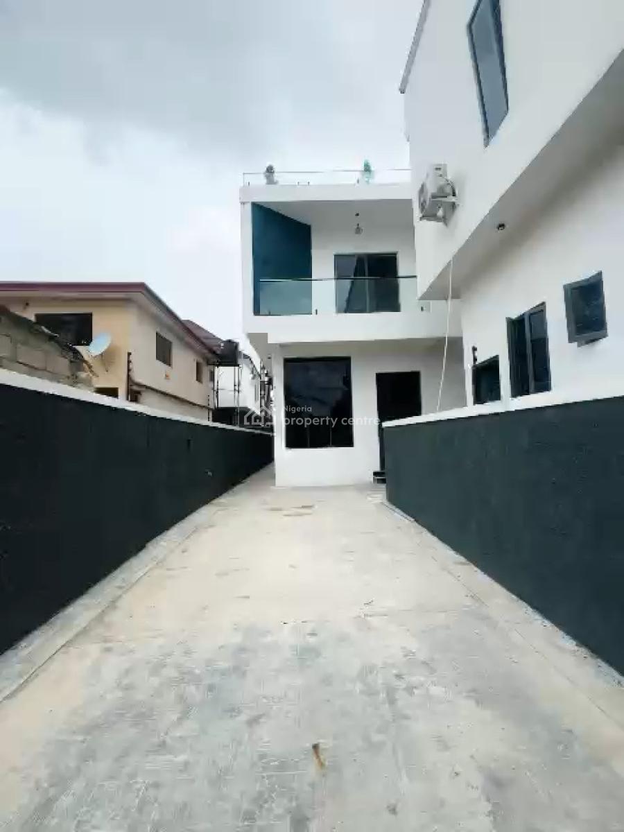 4bedroom Semi Detached Duplex with Bq, Thomas Estate, Ajah, Lagos, Semi-detached Duplex for Sale