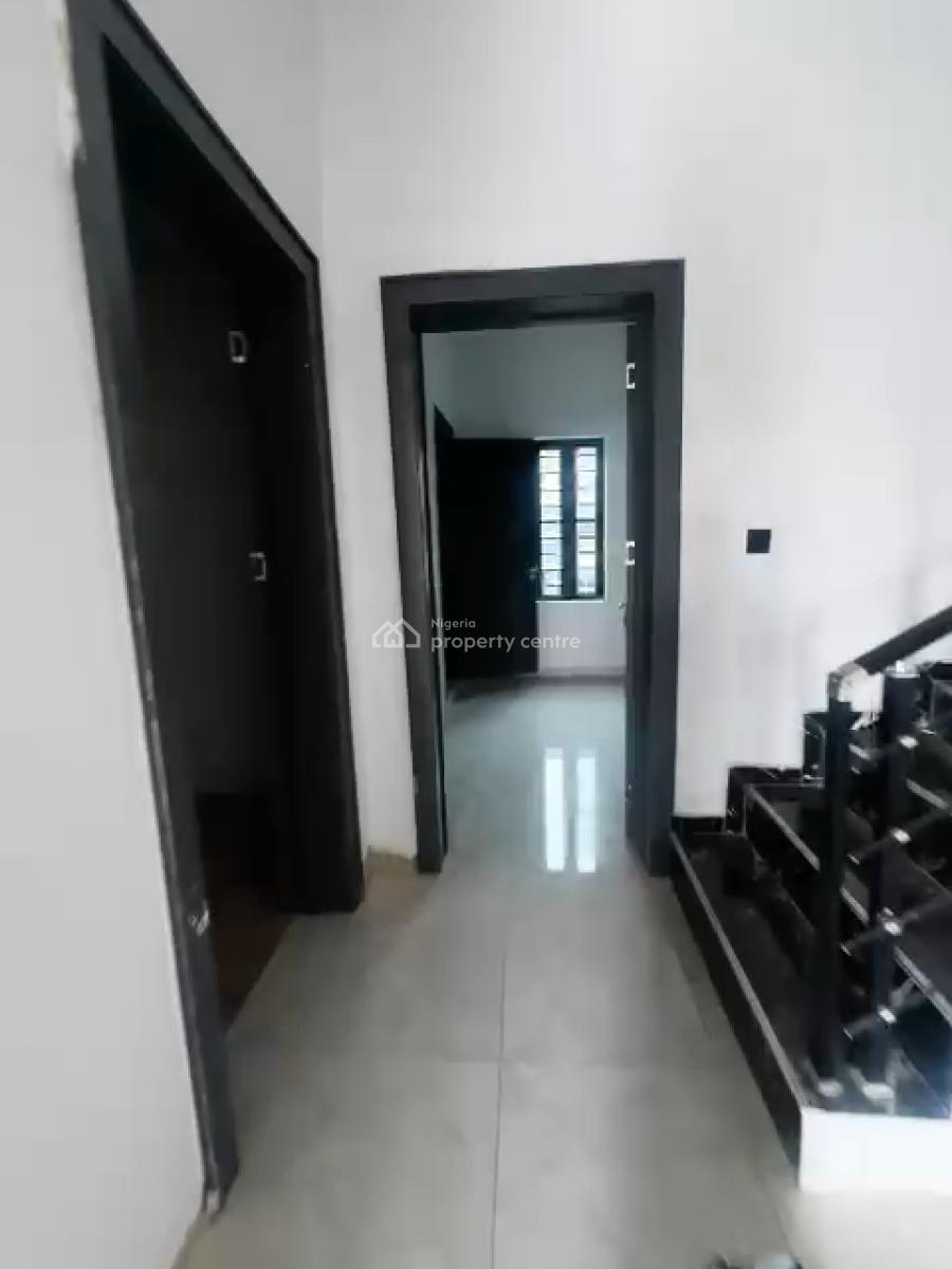 4bedroom Semi Detached Duplex with Bq, Thomas Estate, Ajah, Lagos, Semi-detached Duplex for Sale