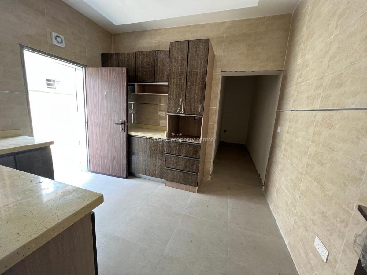 4-bedroom Townhouse + Maids Room, Discovery Park Estate - Chevron Lekki- Lekki Conservation Centre, Lekki, Lagos, Terraced Duplex for Sale