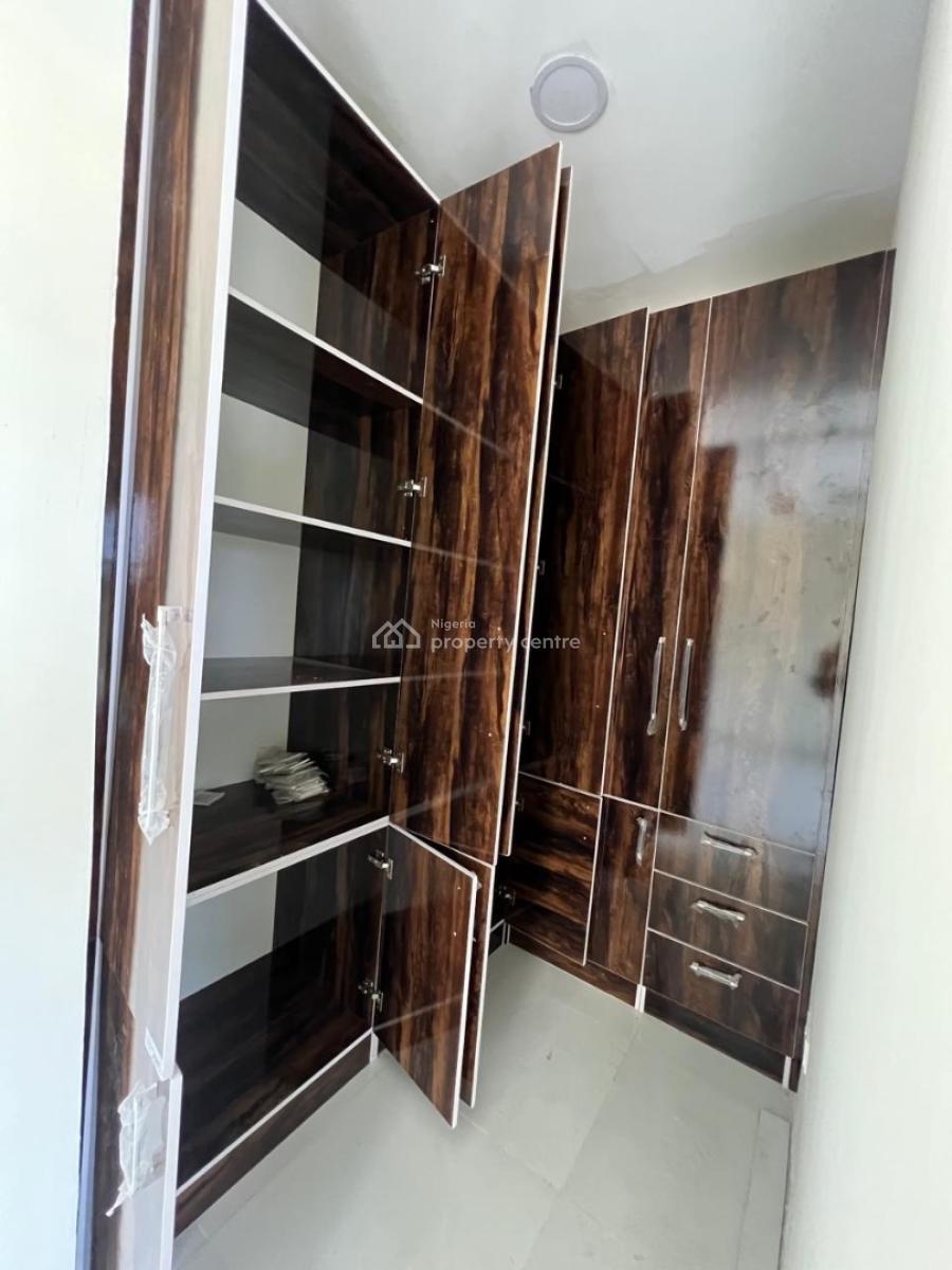 4-bedroom Townhouse + Maids Room, Discovery Park Estate - Chevron Lekki- Lekki Conservation Centre, Lekki, Lagos, Terraced Duplex for Sale
