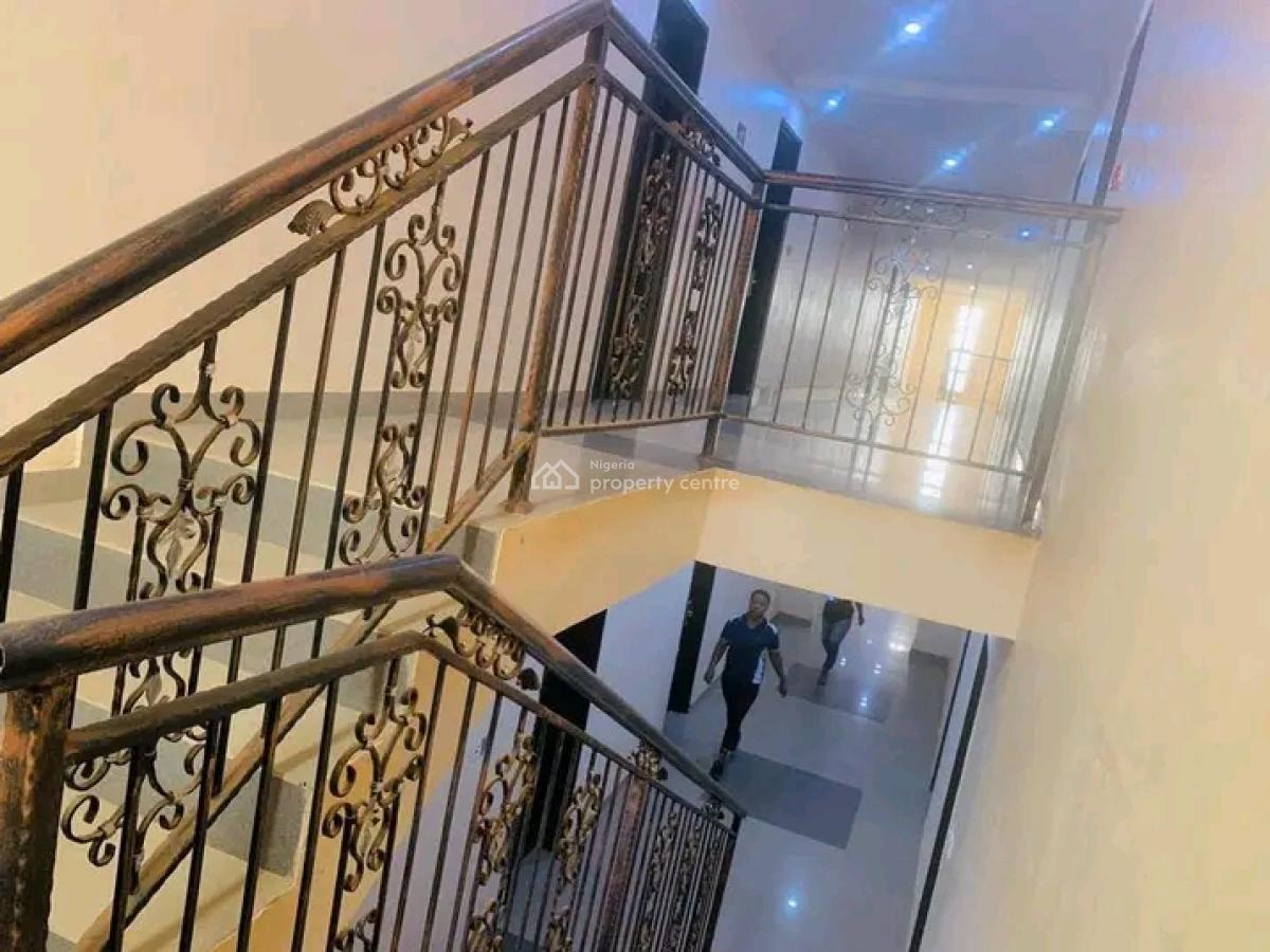 20 Rooms  Modern Functioning Hotel on 1 and Half Plot of Land, Industrial Estate Otta, Otta, Ado-odo/ota, Ogun, Hotel / Guest House for Sale