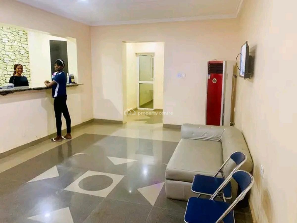 20 Rooms  Modern Functioning Hotel on 1 and Half Plot of Land, Industrial Estate Otta, Otta, Ado-odo/ota, Ogun, Hotel / Guest House for Sale