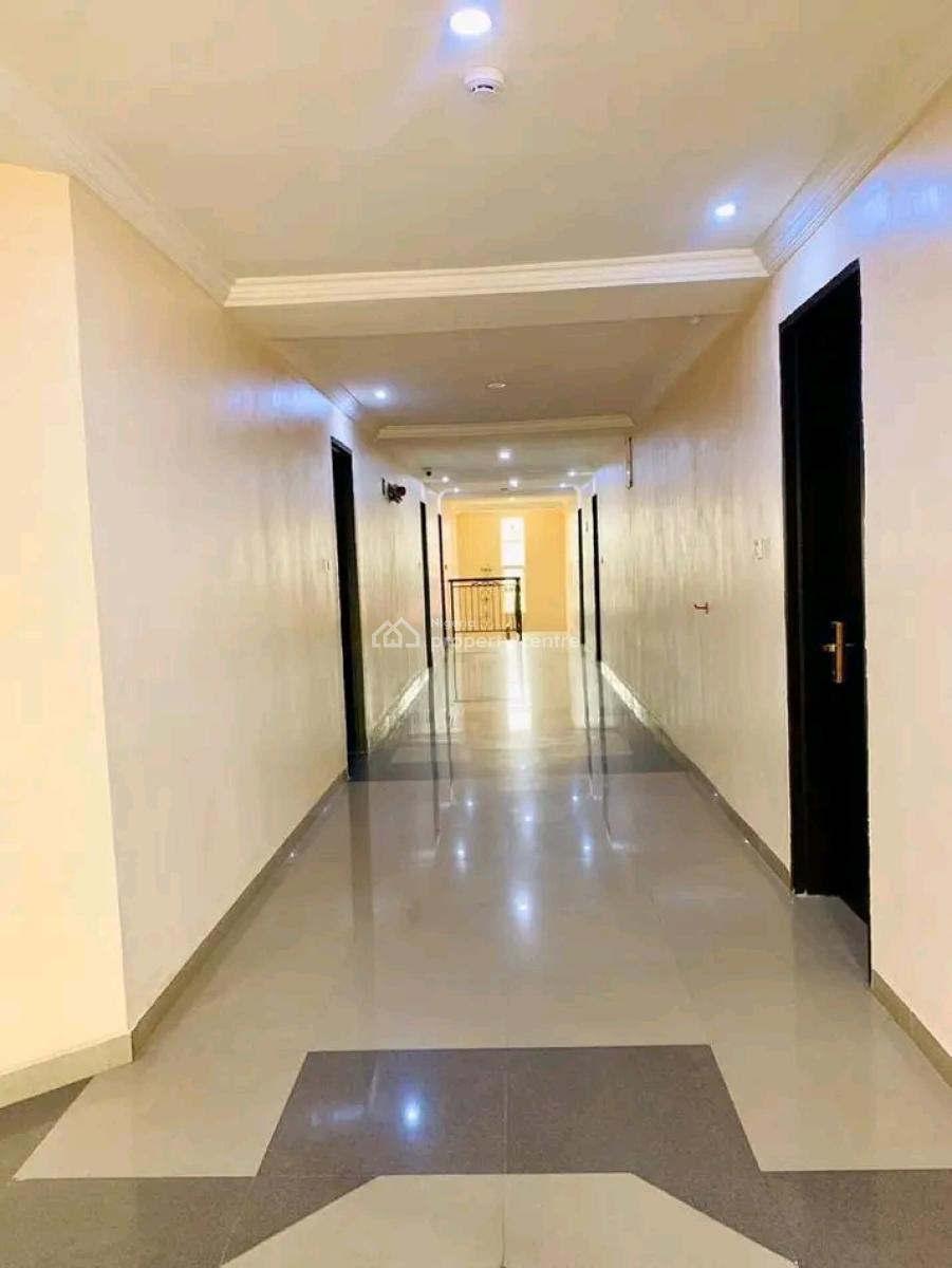 20 Rooms  Modern Functioning Hotel on 1 and Half Plot of Land, Industrial Estate Otta, Otta, Ado-odo/ota, Ogun, Hotel / Guest House for Sale