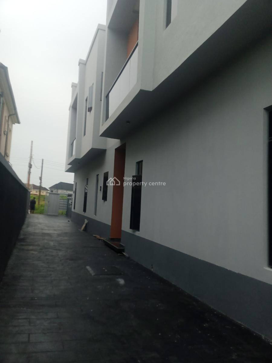 Topnotched 4bedrooms Semi Detached Duplex with Spacious Living and Mor, Beachwood Estate, Shapati, Ibeju Lekki, Lagos, Semi-detached Duplex for Sale