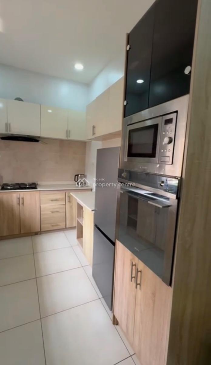 3 Bed Room  Flat Fully Furnished Apartments, Lekki Phase 1, Lekki, Lagos, Flat / Apartment for Rent