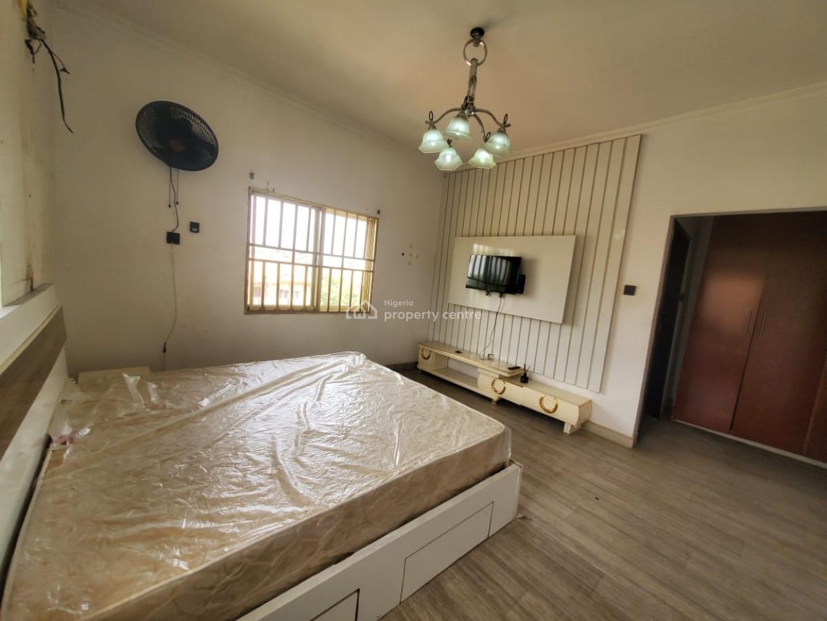 Spacious 3bedroom Apartment, Lekki Phase 1, Lekki, Lagos, Flat / Apartment for Rent