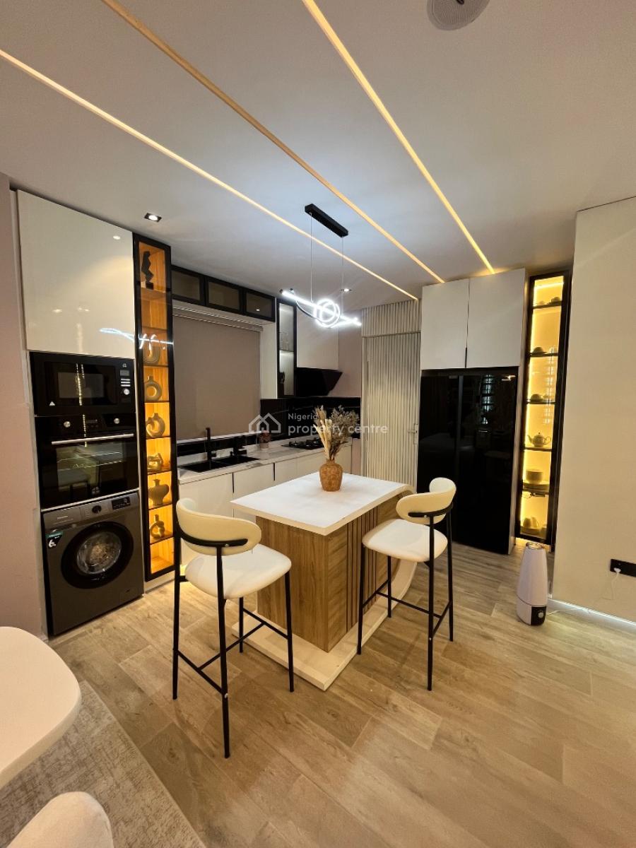Luxurious 2 Bed Apartment with Ps5, Pool & Wine Bar., Ikate, Lekki, Lagos, Flat / Apartment Short Let