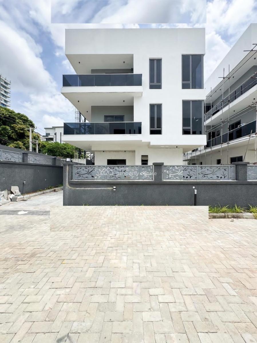 Spacious  6 Bedroom Fully  Detached Duplex with Pool, Gym, Study Room, Ikoyi, Ikoyi, Lagos, Detached Duplex for Sale