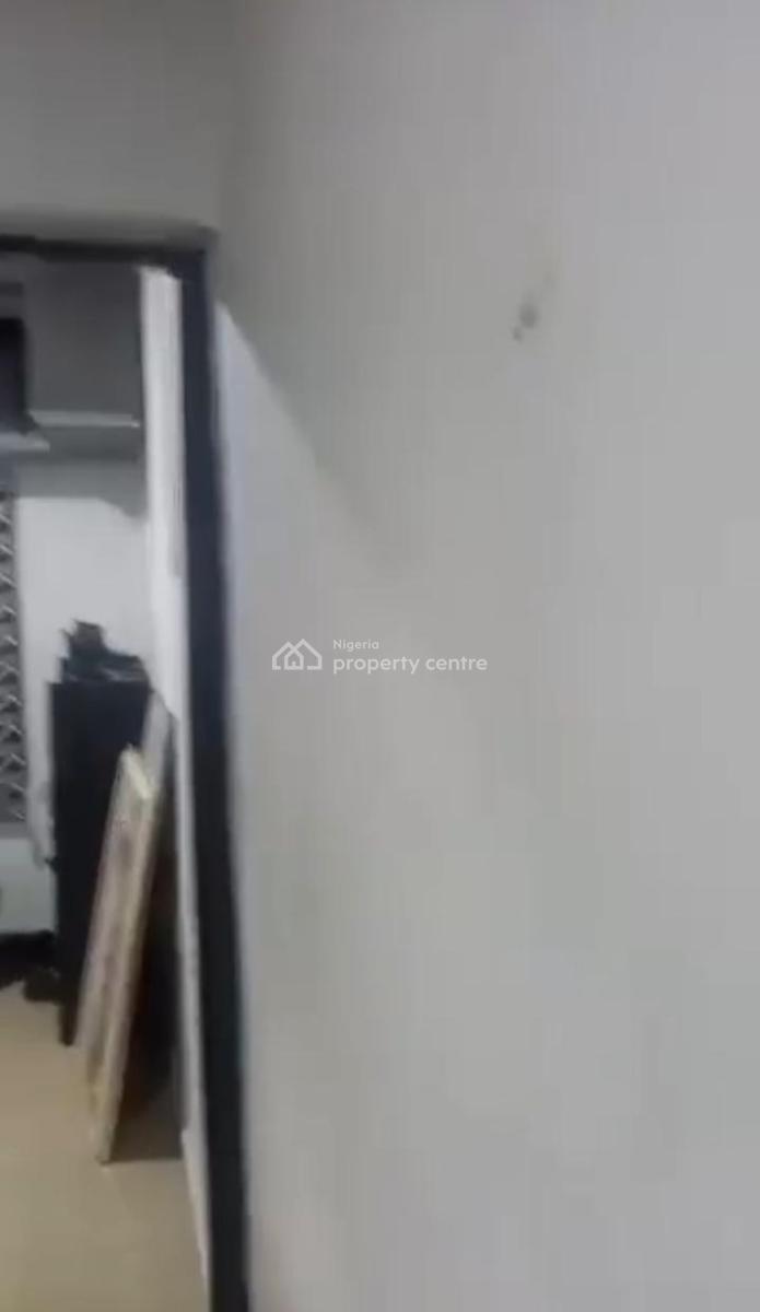 Lovely 3bedroom Flat, Ifako, Gbagada, Lagos, Flat / Apartment for Rent