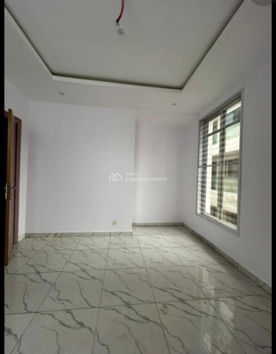 Well Maintained 2 Bedroom Apartment, Lekki Ikate Lagos, Lekki, Lagos, Flat / Apartment for Rent