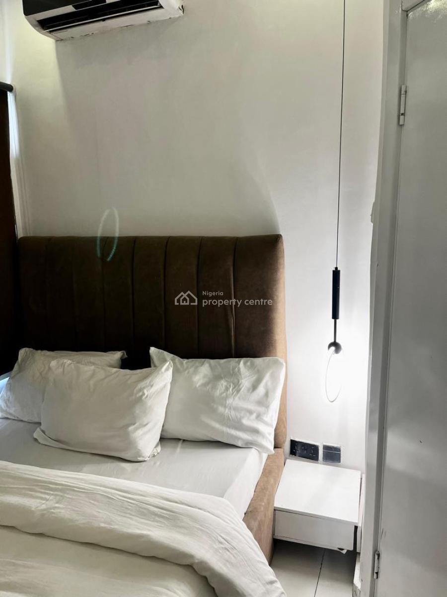 Furnished Portable 1 Bedroom Apartment, Off Admiralty Way, Lekki Phase 1, Lekki, Lagos, Mini Flat (room and Parlour) for Rent