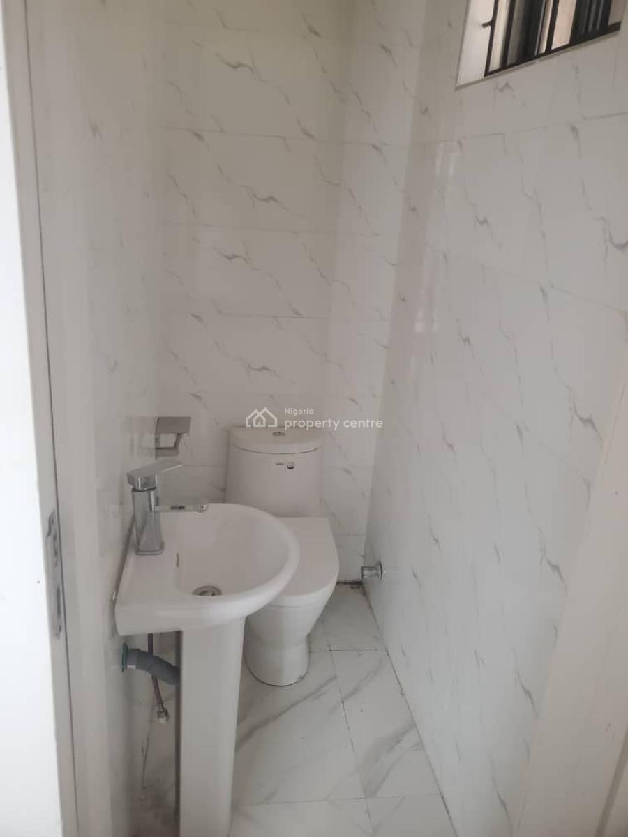 Self Serviced 3 Bedroom Apartment in a Gated Estate, Marwa Lekki Phase 1, Lekki, Lagos, Flat / Apartment for Rent