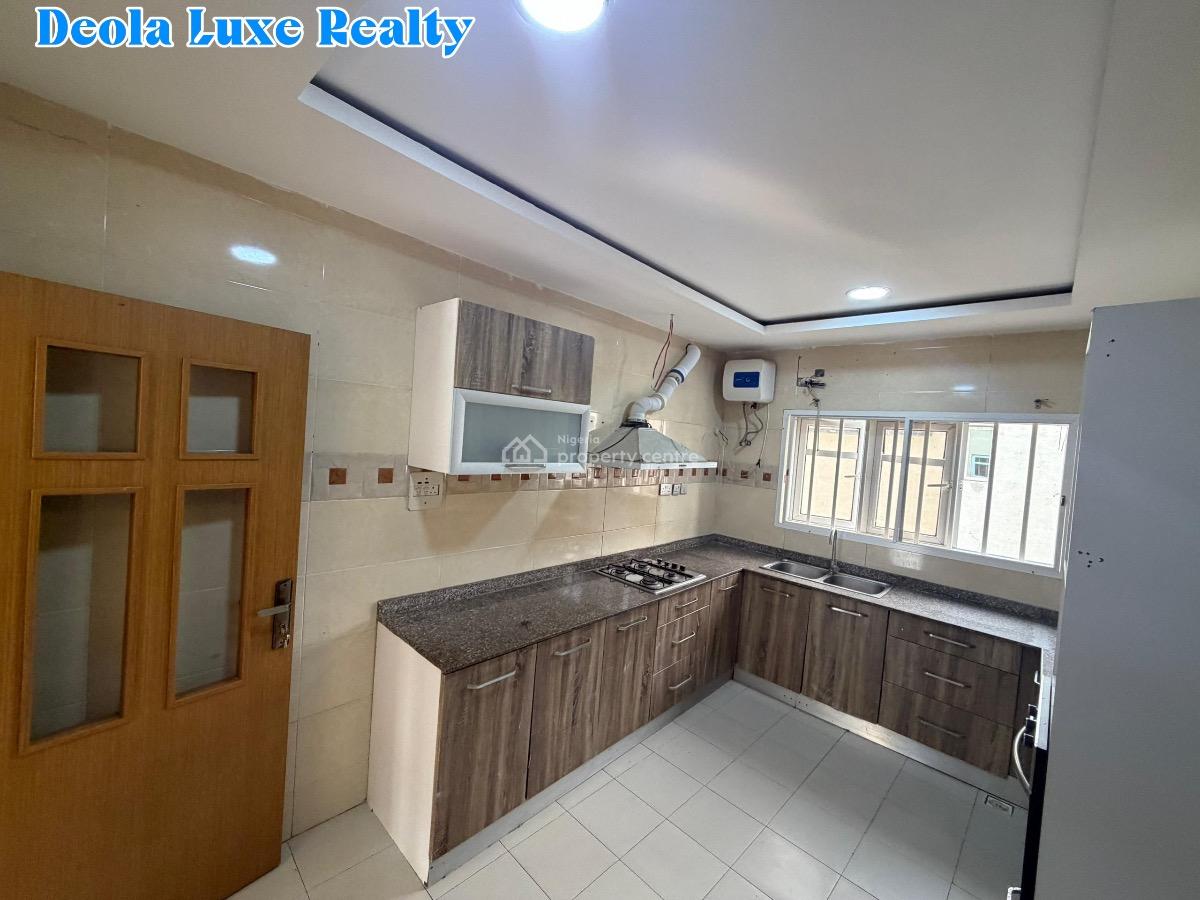 a Well Maintained 3 Bedroom in a Fully Serviced Estate with a Bq, Close to Four Point Hotel, Oniru, Victoria Island (vi), Lagos, Flat / Apartment for Rent