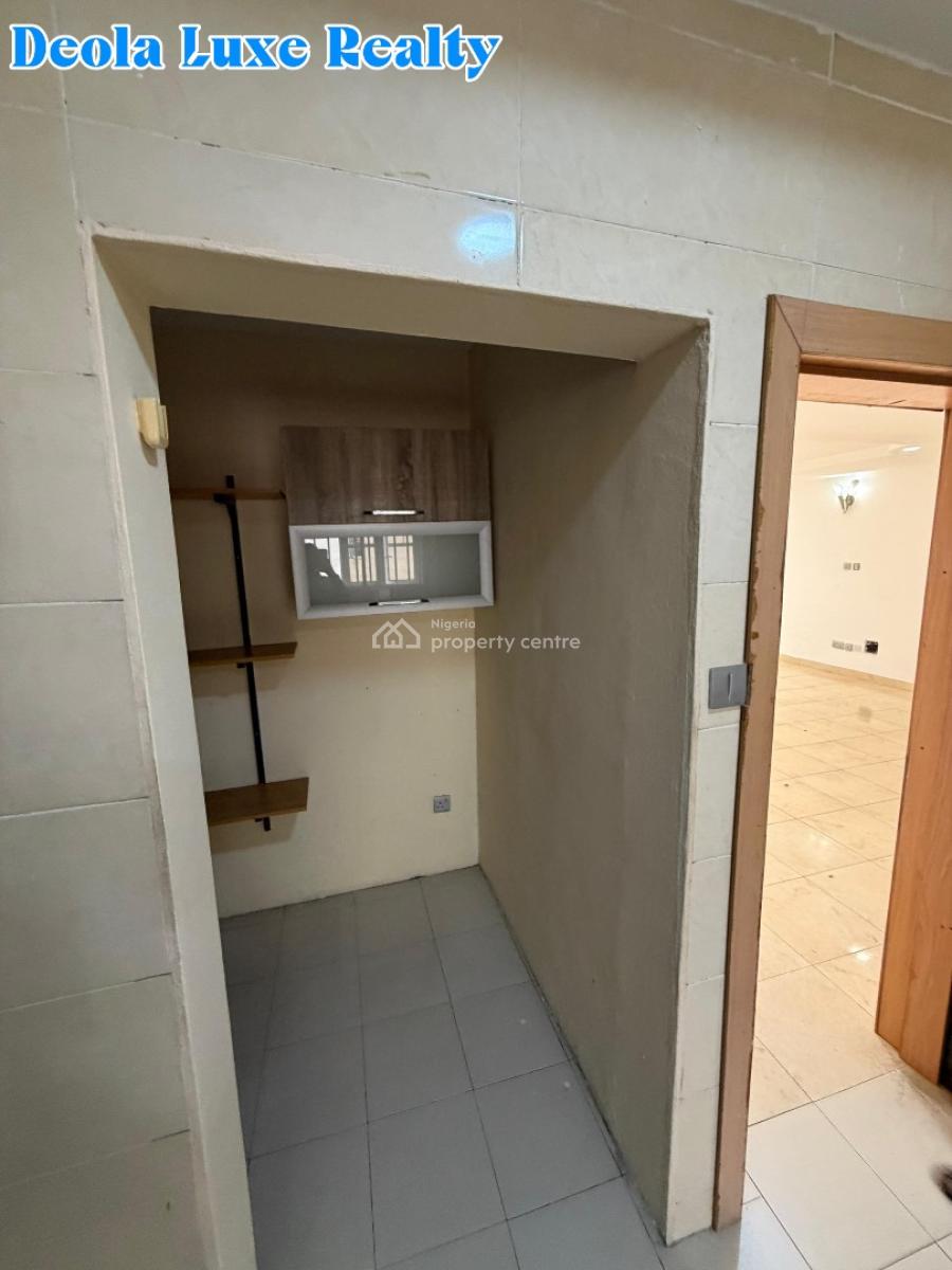 a Well Maintained 3 Bedroom in a Fully Serviced Estate with a Bq, Close to Four Point Hotel, Oniru, Victoria Island (vi), Lagos, Flat / Apartment for Rent