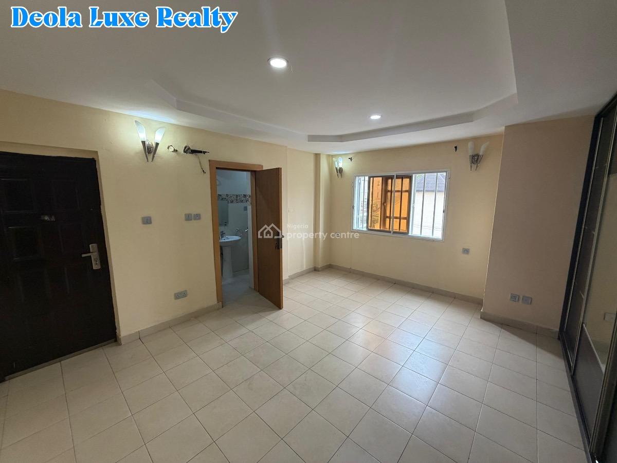 a Well Maintained 3 Bedroom in a Fully Serviced Estate with a Bq, Close to Four Point Hotel, Oniru, Victoria Island (vi), Lagos, Flat / Apartment for Rent