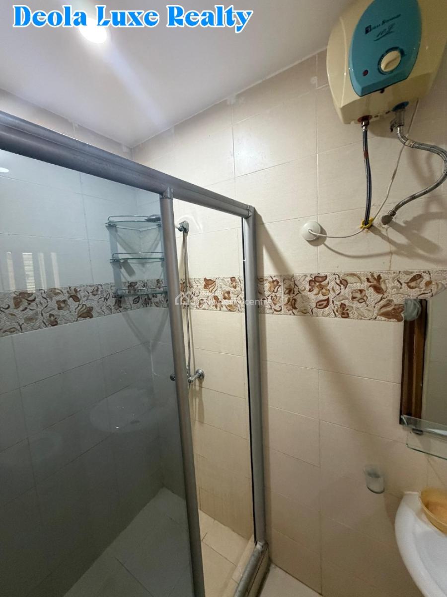 a Well Maintained 3 Bedroom in a Fully Serviced Estate with a Bq, Close to Four Point Hotel, Oniru, Victoria Island (vi), Lagos, Flat / Apartment for Rent