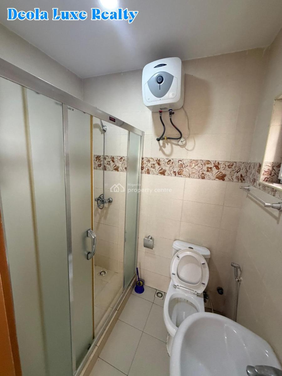 a Well Maintained 3 Bedroom in a Fully Serviced Estate with a Bq, Close to Four Point Hotel, Oniru, Victoria Island (vi), Lagos, Flat / Apartment for Rent