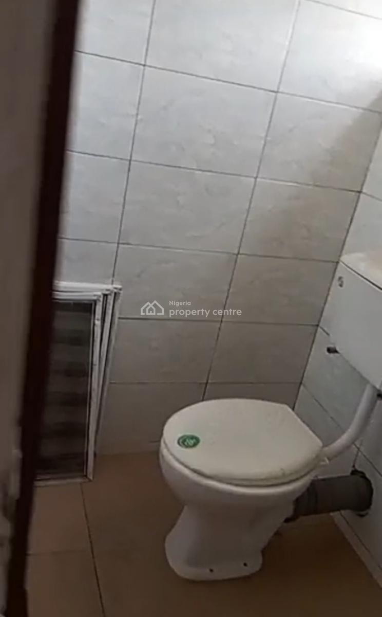 Modern Upstairs 2 Bedroom Apartment {video}, University View Estate, Olokonla, Ajah, Lagos, Flat / Apartment for Rent
