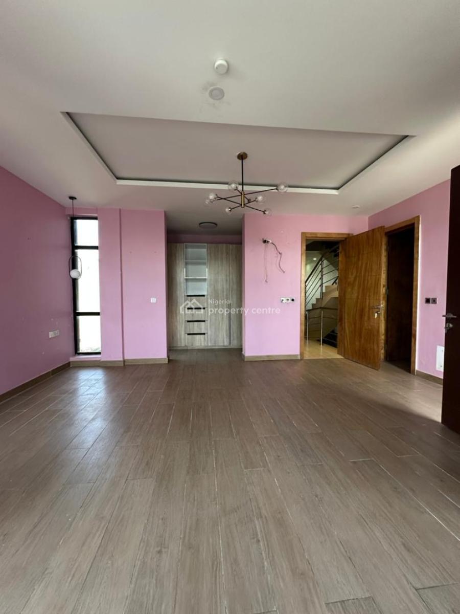Beautiful Four Bedroom Terraced Duplex with Bq and Swimming Pool, Lekki Phase 1, Lekki, Lagos, Terraced Duplex for Rent