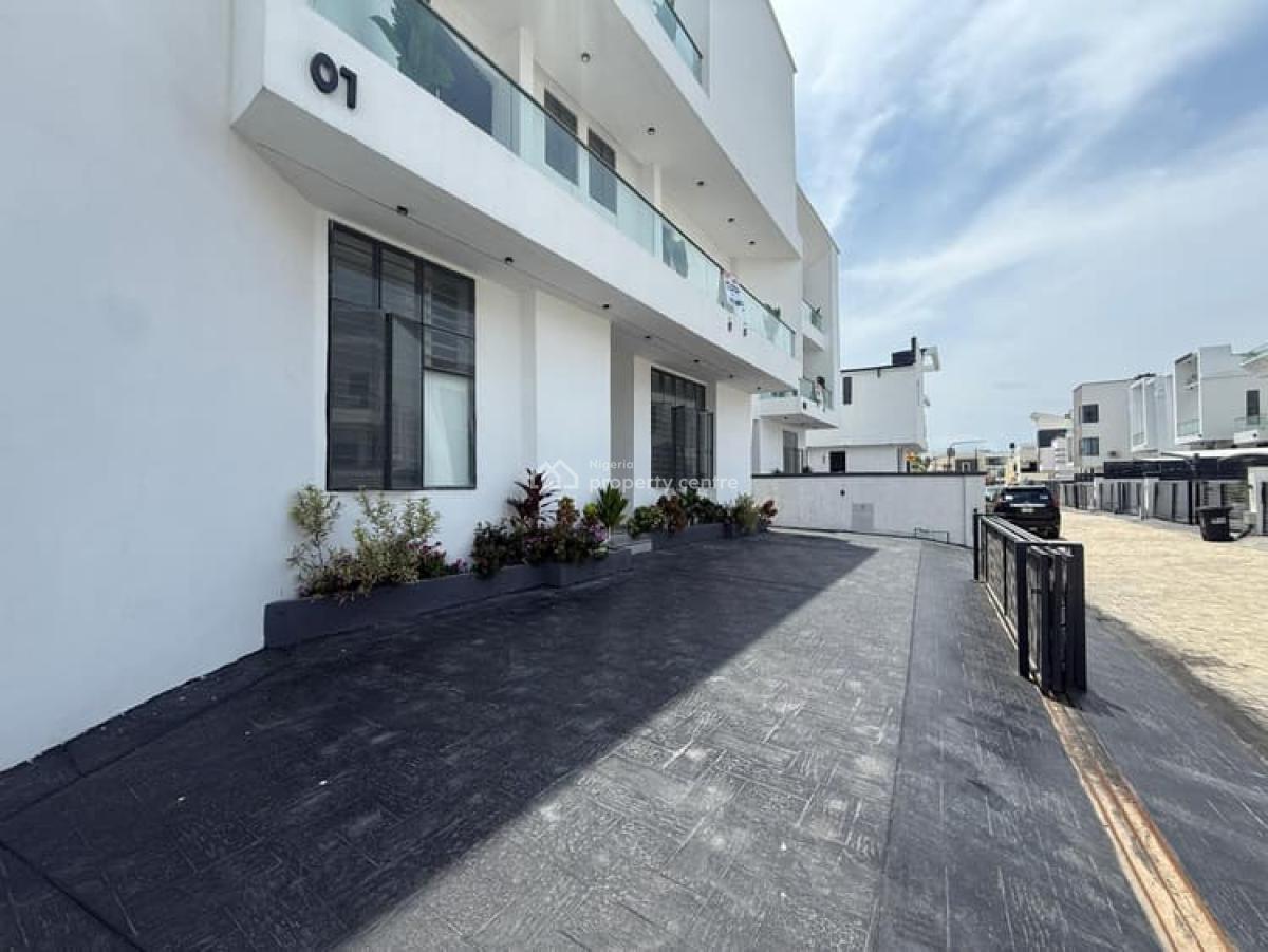 5bedroom Detached Duplex with Pool, Pentfloor, Cinema, Hampton Lake Estate Chevron, Lekki, Lagos, Detached Duplex for Sale
