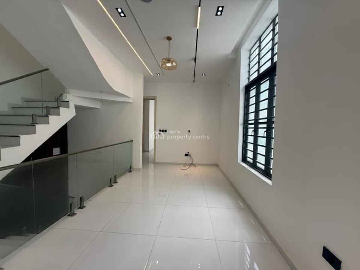 5bedroom Detached Duplex with Pool, Pentfloor, Cinema, Hampton Lake Estate Chevron, Lekki, Lagos, Detached Duplex for Sale
