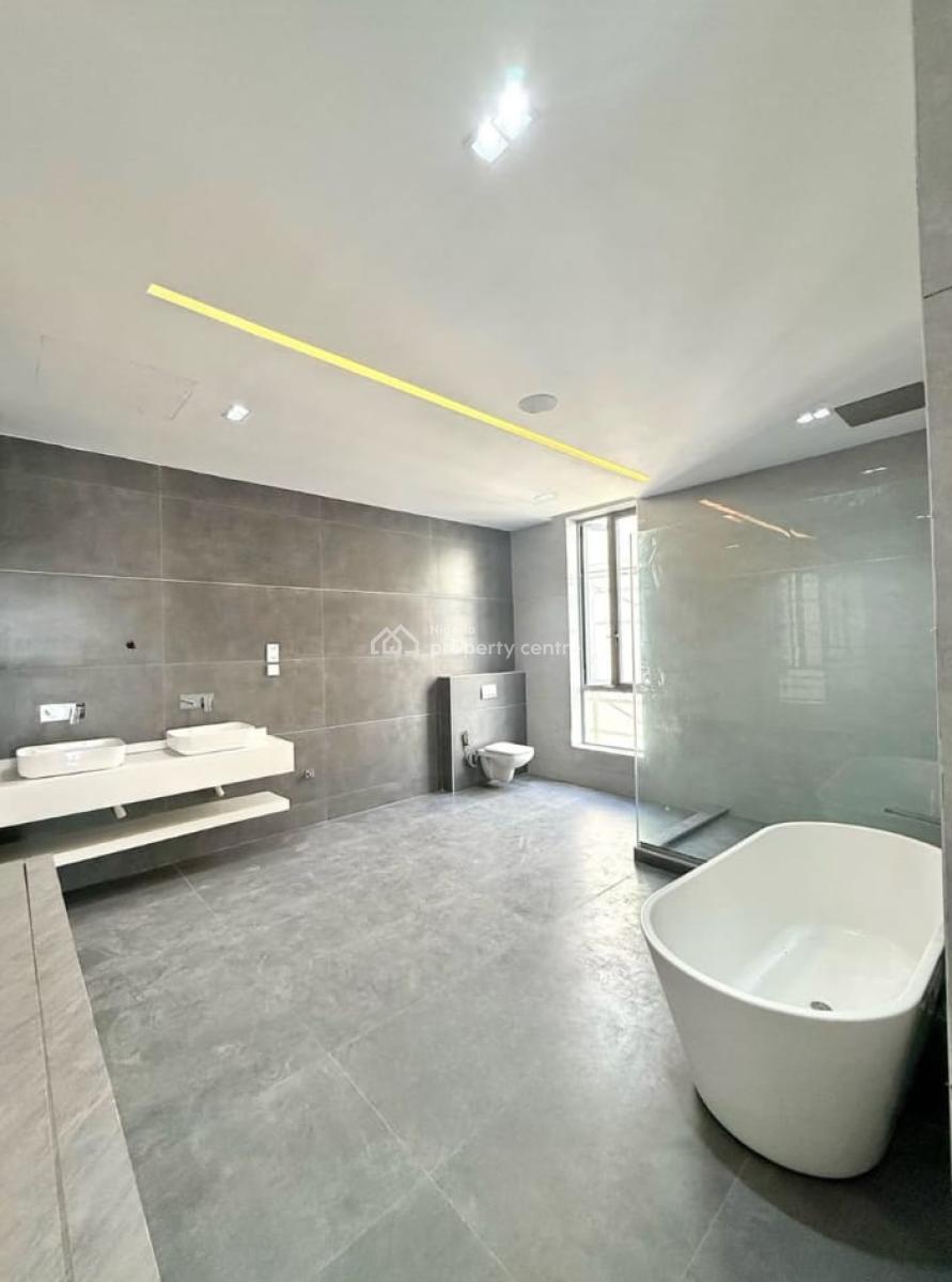 an Iconic 5-bedroom Ultra-luxury Residence, Parkview, Ikoyi, Lagos, Detached Duplex for Sale