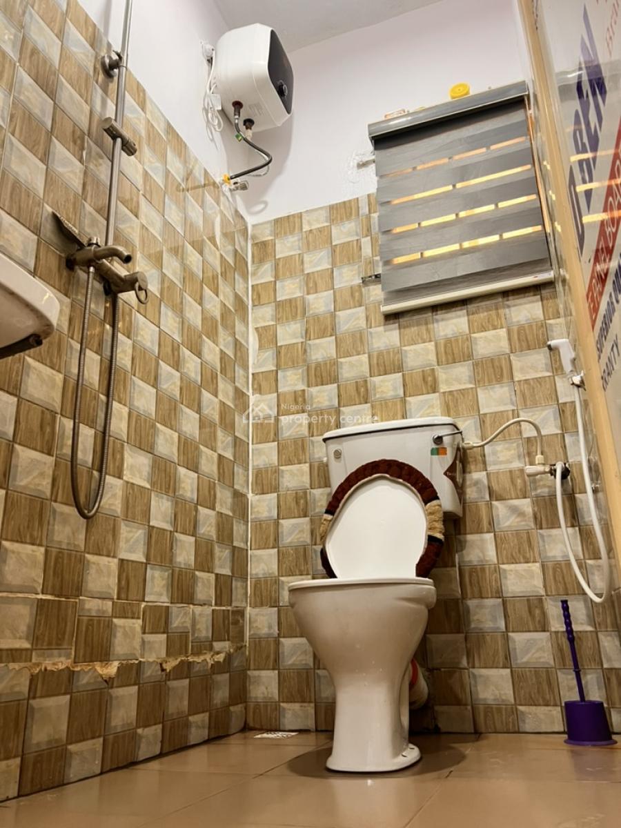 1bedroom Flat in Ilesanmi Isolo, 5 Ilesanmi Street Isolo, Isolo, Lagos, Mini Flat (room and Parlour) for Rent