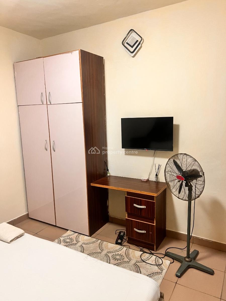 1 Bedroom Flat, 5 Ilesanmi Street, Isolo, Lagos, Mini Flat (room and Parlour) for Rent