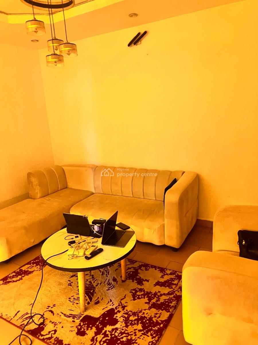 1 Bedroom Flat, 5 Ilesanmi Street, Isolo, Lagos, Mini Flat (room and Parlour) for Rent