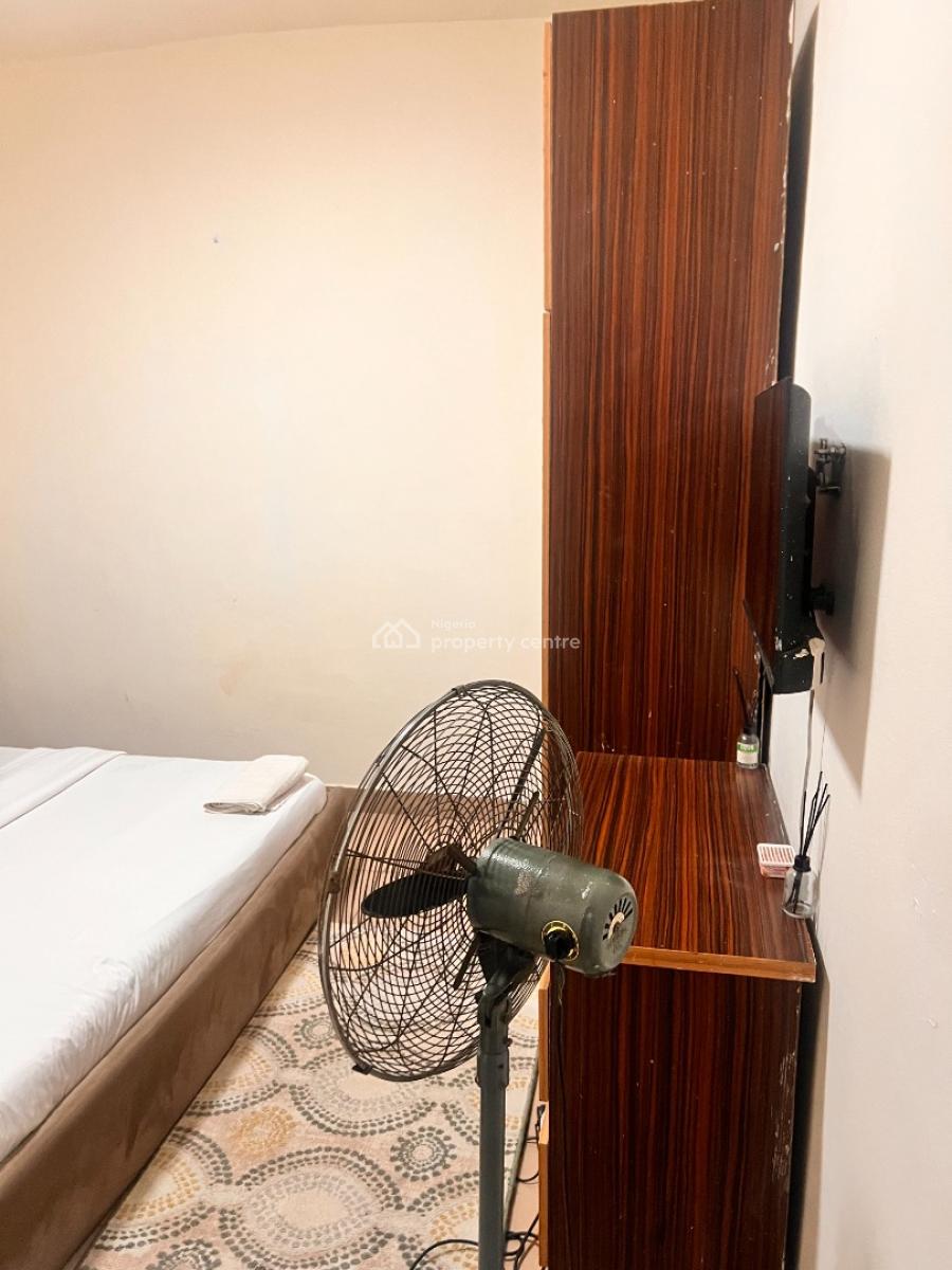 1 Bedroom Flat, 5 Ilesanmi Street, Isolo, Lagos, Mini Flat (room and Parlour) for Rent