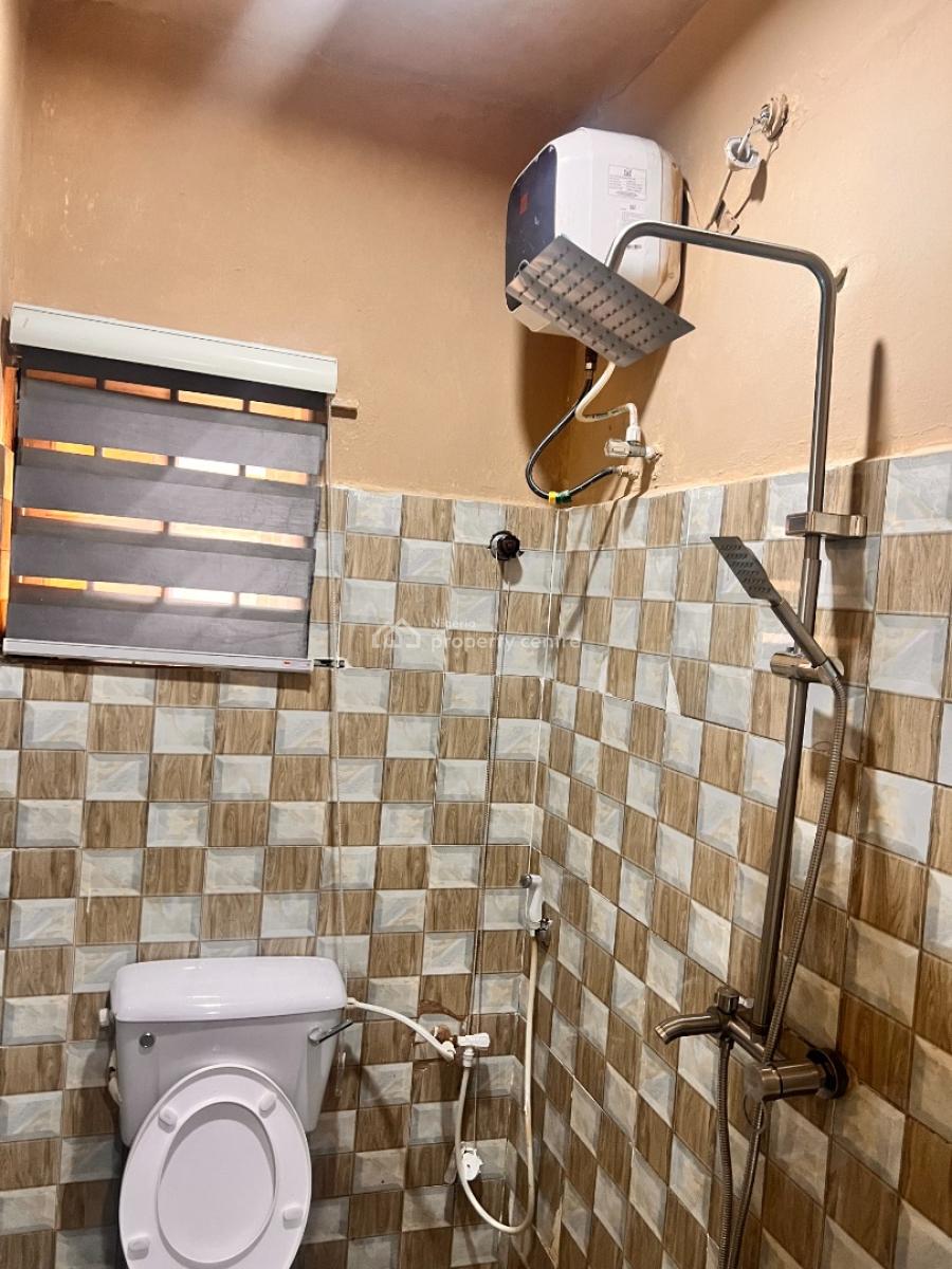 1 Bedroom Flat, 5 Ilesanmi Street, Isolo, Lagos, Mini Flat (room and Parlour) for Rent