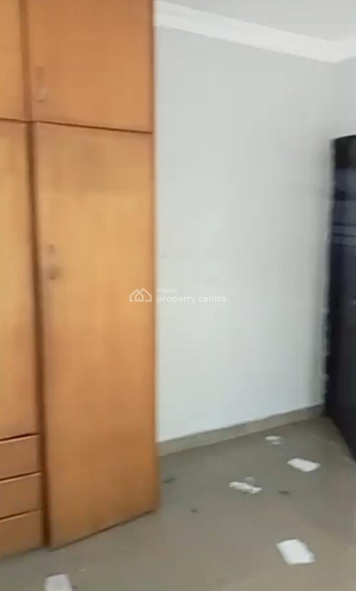Downstairs 2 Bedroom Apartment at Ilaje{ Video}, Alagutan Off Mobile Rd Ilaje, Ajah, Lagos, Flat / Apartment for Rent