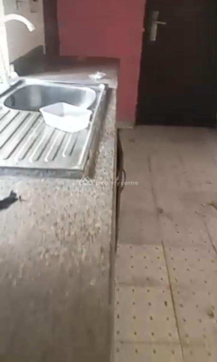 Downstairs 2 Bedroom Apartment at Ilaje{ Video}, Alagutan Off Mobile Rd Ilaje, Ajah, Lagos, Flat / Apartment for Rent