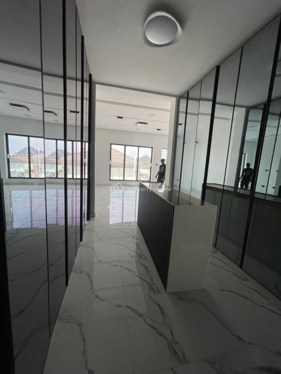 Luxury 4-bedroom Terrace Duplex with Excellent Facility, Osapa, Lekki, Lagos, Terraced Duplex for Sale