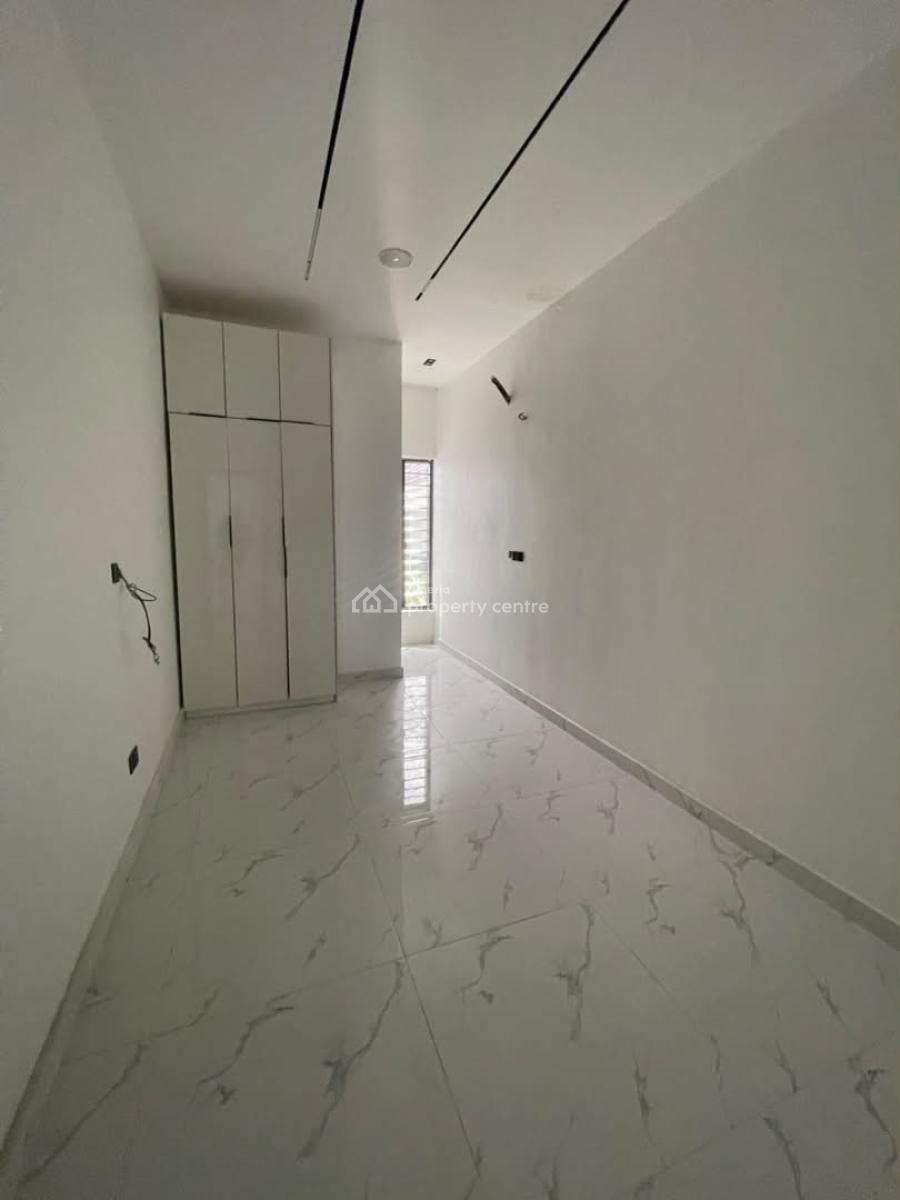 Luxury 4-bedroom Terrace Duplex with Excellent Facility, Osapa, Lekki, Lagos, Terraced Duplex for Sale