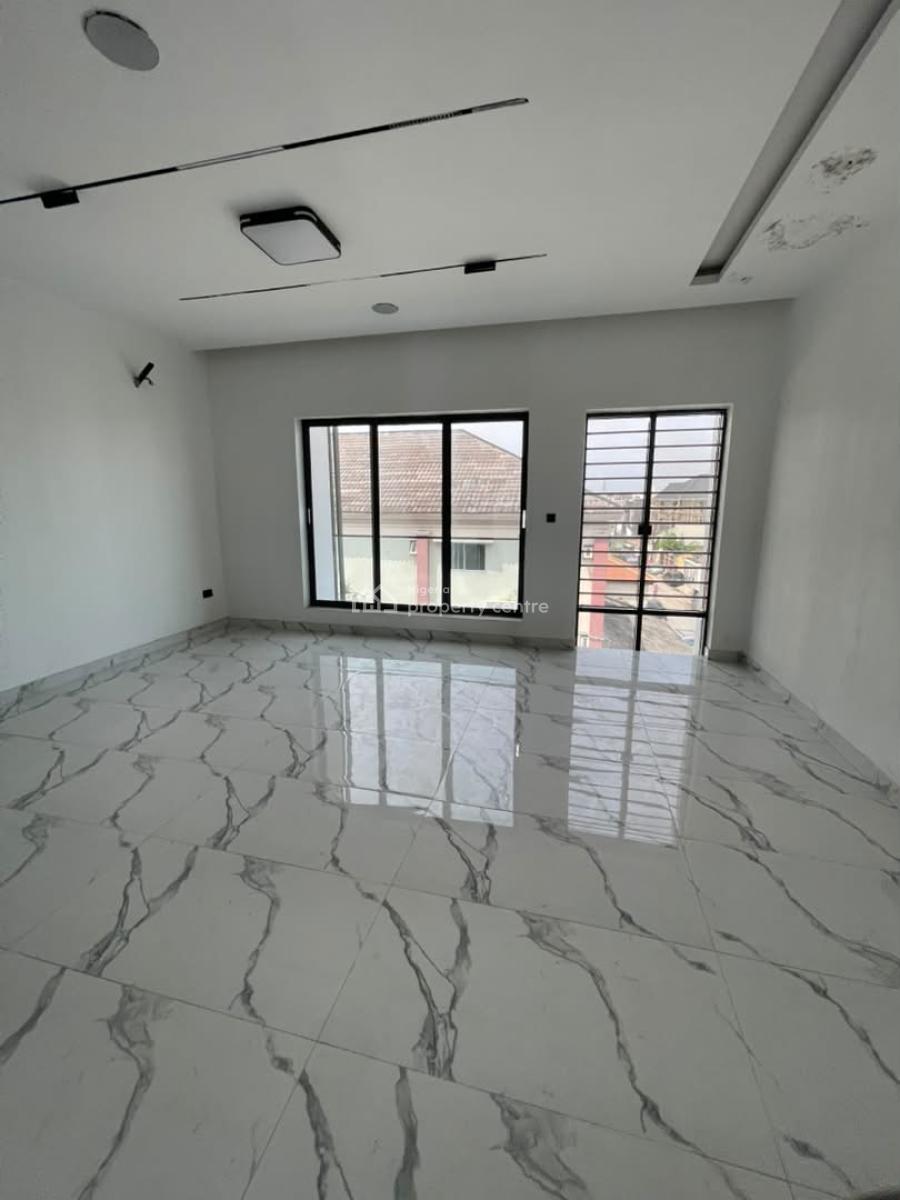Luxury 4-bedroom Terrace Duplex with Excellent Facility, Osapa, Lekki, Lagos, Terraced Duplex for Sale