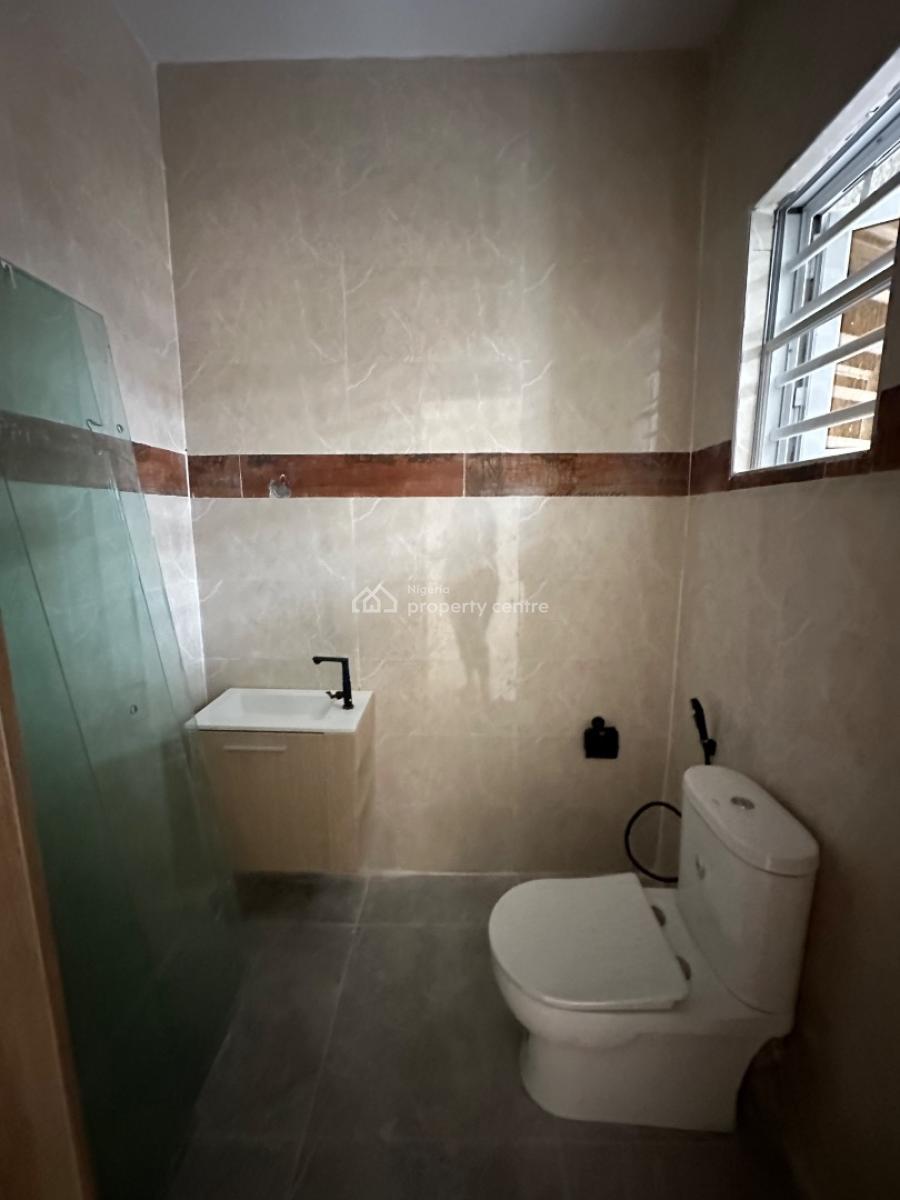 Beautiful Four Bedroom Semi-detached Duplex with Bq, Solar and Pool, Ogombo Road, Ajah, Lagos, Semi-detached Duplex for Sale