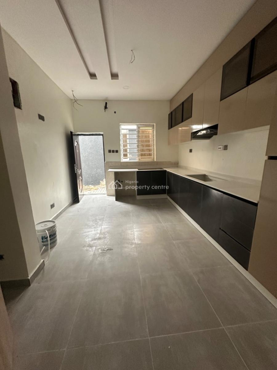 Beautiful Four Bedroom Semi-detached Duplex with Bq, Solar and Pool, Ogombo Road, Ajah, Lagos, Semi-detached Duplex for Sale