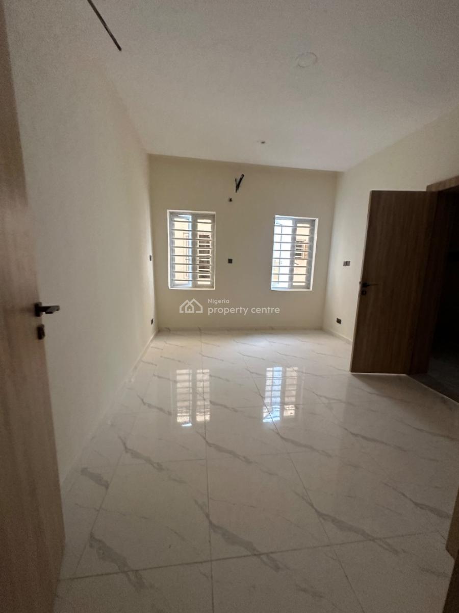 Beautiful Four Bedroom Semi-detached Duplex with Bq, Solar and Pool, Ogombo Road, Ajah, Lagos, Semi-detached Duplex for Sale