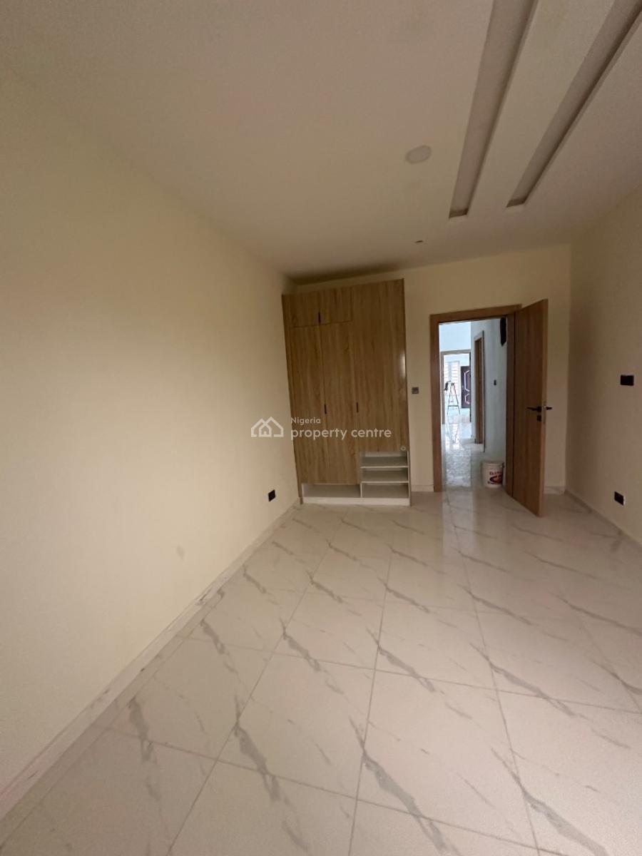 Beautiful Four Bedroom Semi-detached Duplex with Bq, Solar and Pool, Ogombo Road, Ajah, Lagos, Semi-detached Duplex for Sale