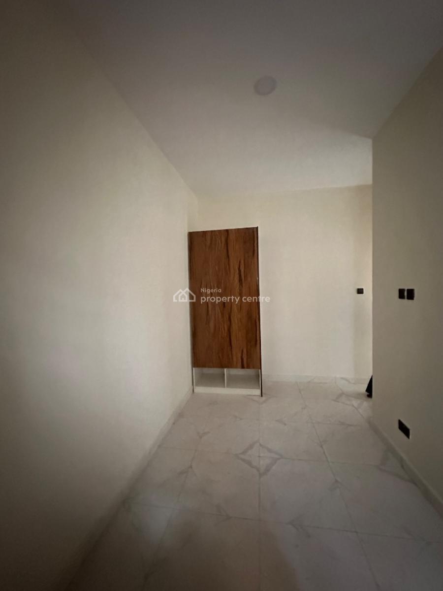 Beautiful Three Bedroom Terraced Duplex with Solar in a Secured Estate, Ogombo Road, Ajah, Lagos, Terraced Duplex for Sale