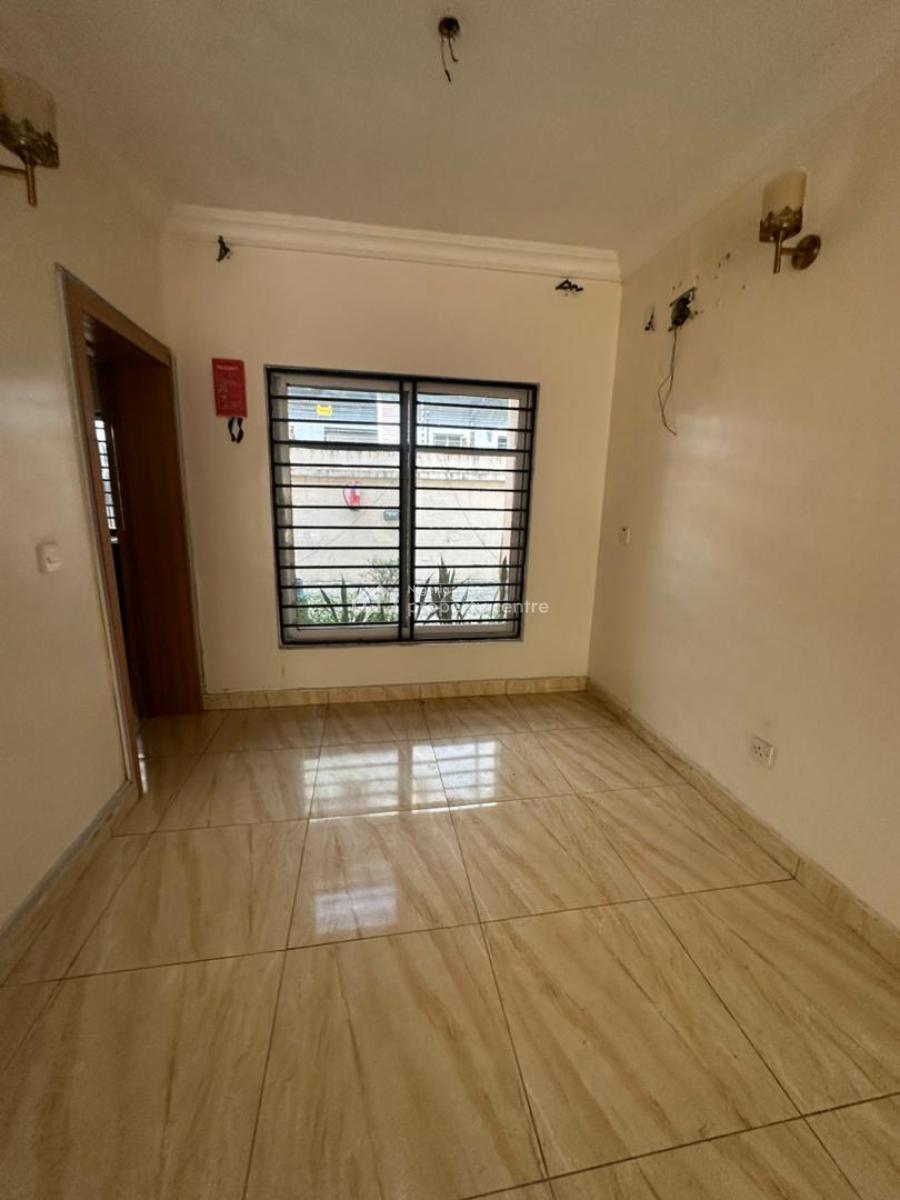 2 Bedroom Apartment with a Bq, Lekki Phase 1, Lekki Phase 1, Lekki, Lagos, Flat / Apartment for Rent