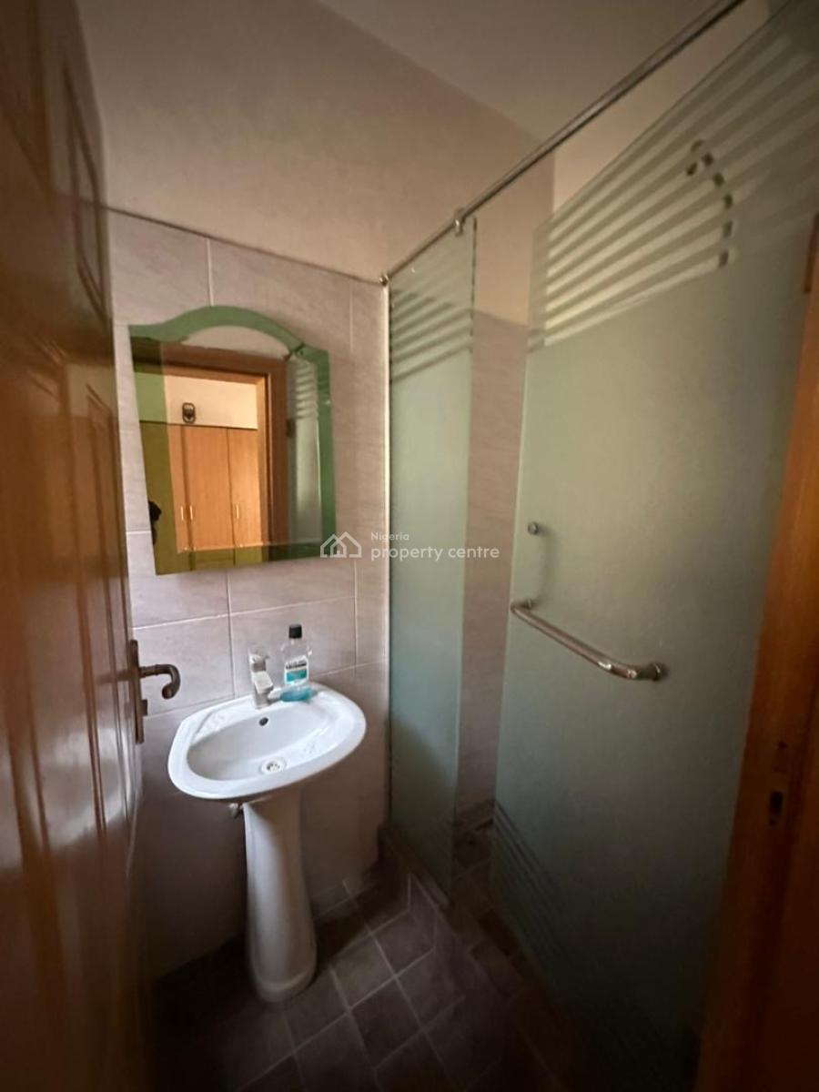 2 Bedroom Apartment with a Bq, Lekki Phase 1, Lekki Phase 1, Lekki, Lagos, Flat / Apartment for Rent