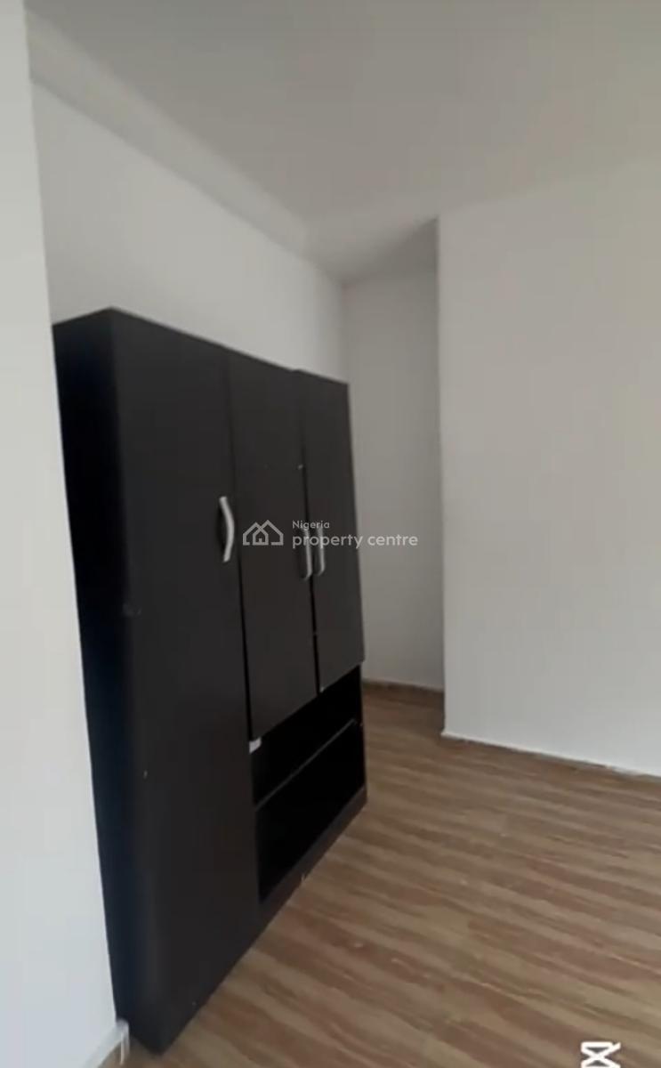 Spacious Upstairs Room Selfcon Inside a Shared Apartment { Video}, Addo Road, Ajah, Lagos, Self Contain (single Rooms) for Rent