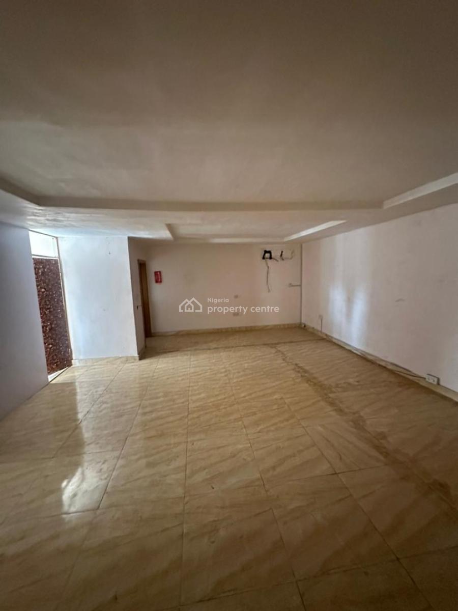 Spacious Mini Flat Penthouse, Lekki Phase 1, Lekki Phase 1, Lekki, Lagos, Mini Flat (room and Parlour) for Rent