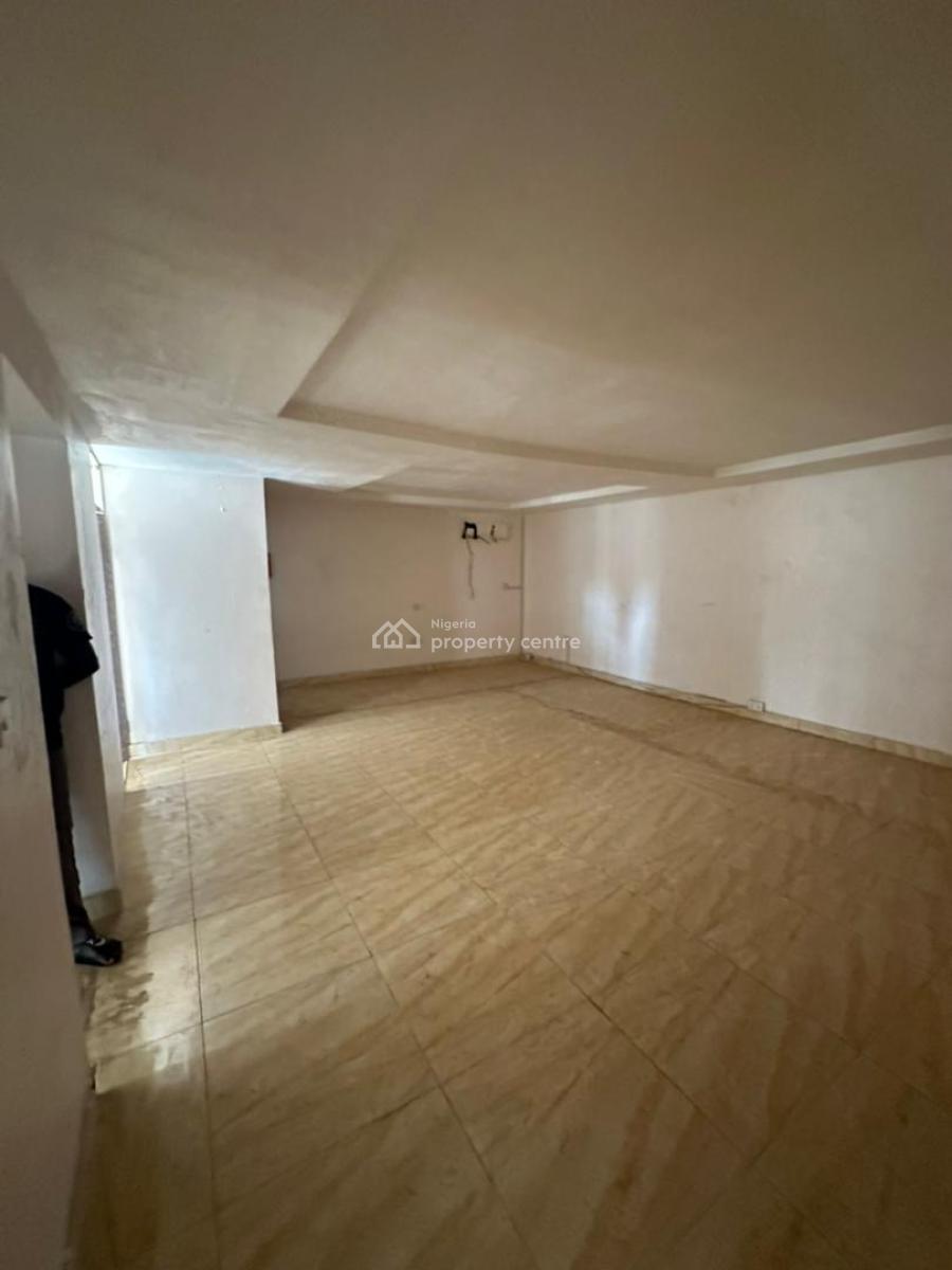 Spacious Mini Flat Penthouse, Lekki Phase 1, Lekki Phase 1, Lekki, Lagos, Mini Flat (room and Parlour) for Rent